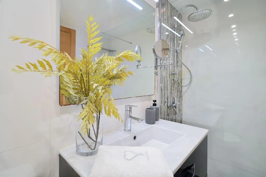 Iloftmalaga Playa Machado Apartment 0*, Malaga